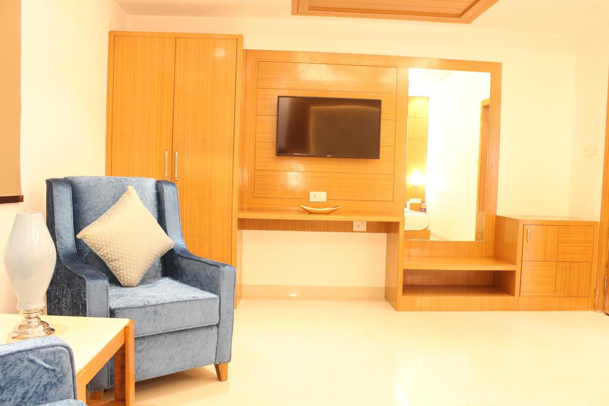 Hotel International Inn By Star Group - Near Delhi Airport New Delhi Extérieur photo